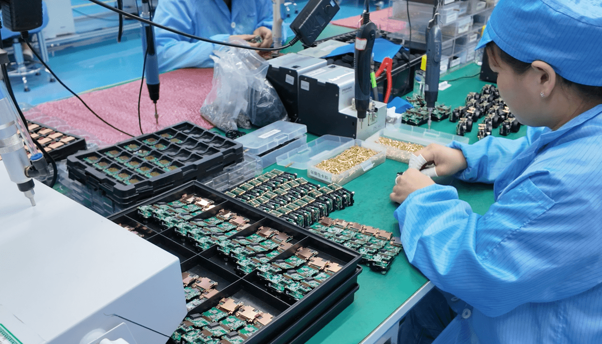 flymind-factory (1).png