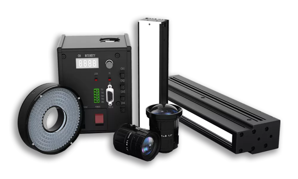 In machine vision systems, light sources and cameras work closely together and are interdependent. Light sources provide appropriate lighting conditions for cameras, with their type, brightness, angle, etc., directly affecting the contrast and detail presentation of images. Meanwhile, parameters such as the camera's exposure time and sensitivity need to match the characteristics of the light source to accurately capture effective information. The two work in synergy, jointly determining image quality and serving as the core foundation for the system to achieve precise detection and analysis.